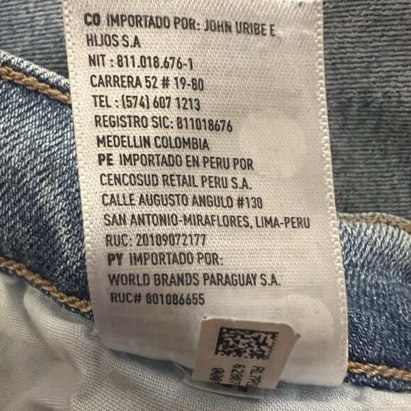 American Eagle Jeans Womens 18 Plus Blue Tapered Leg Baggy Light Wash Denim - Picture 10 of 11